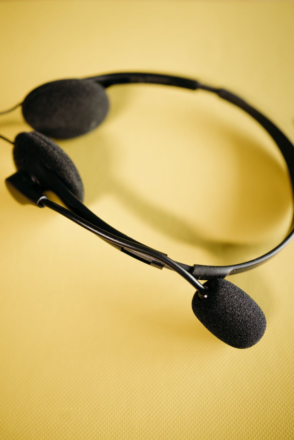 Over-ear headset with padded ear cushions