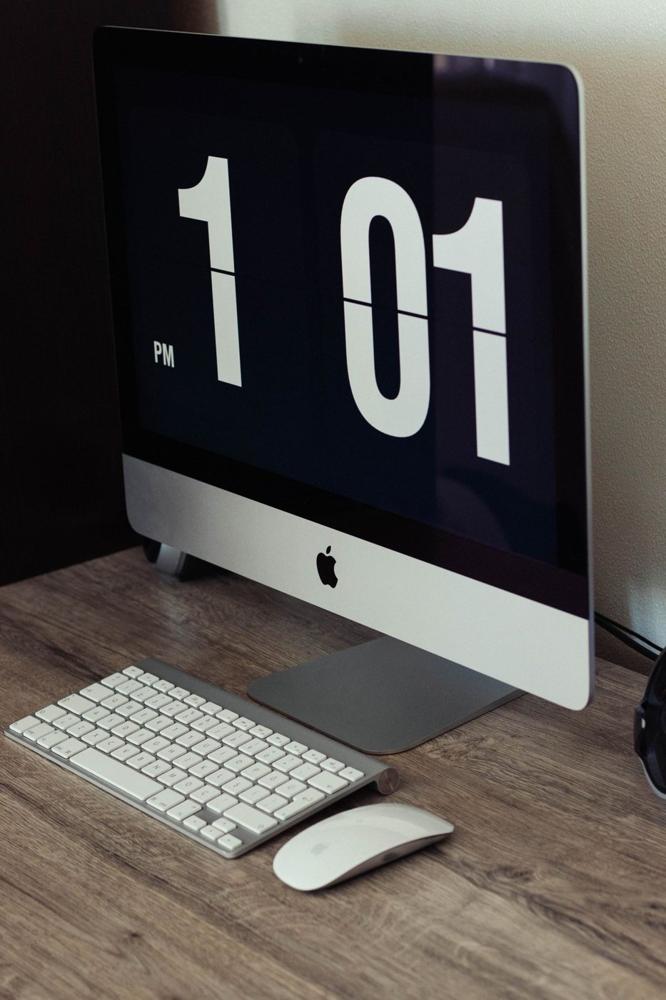 Keyboard and mouse in front of a computer