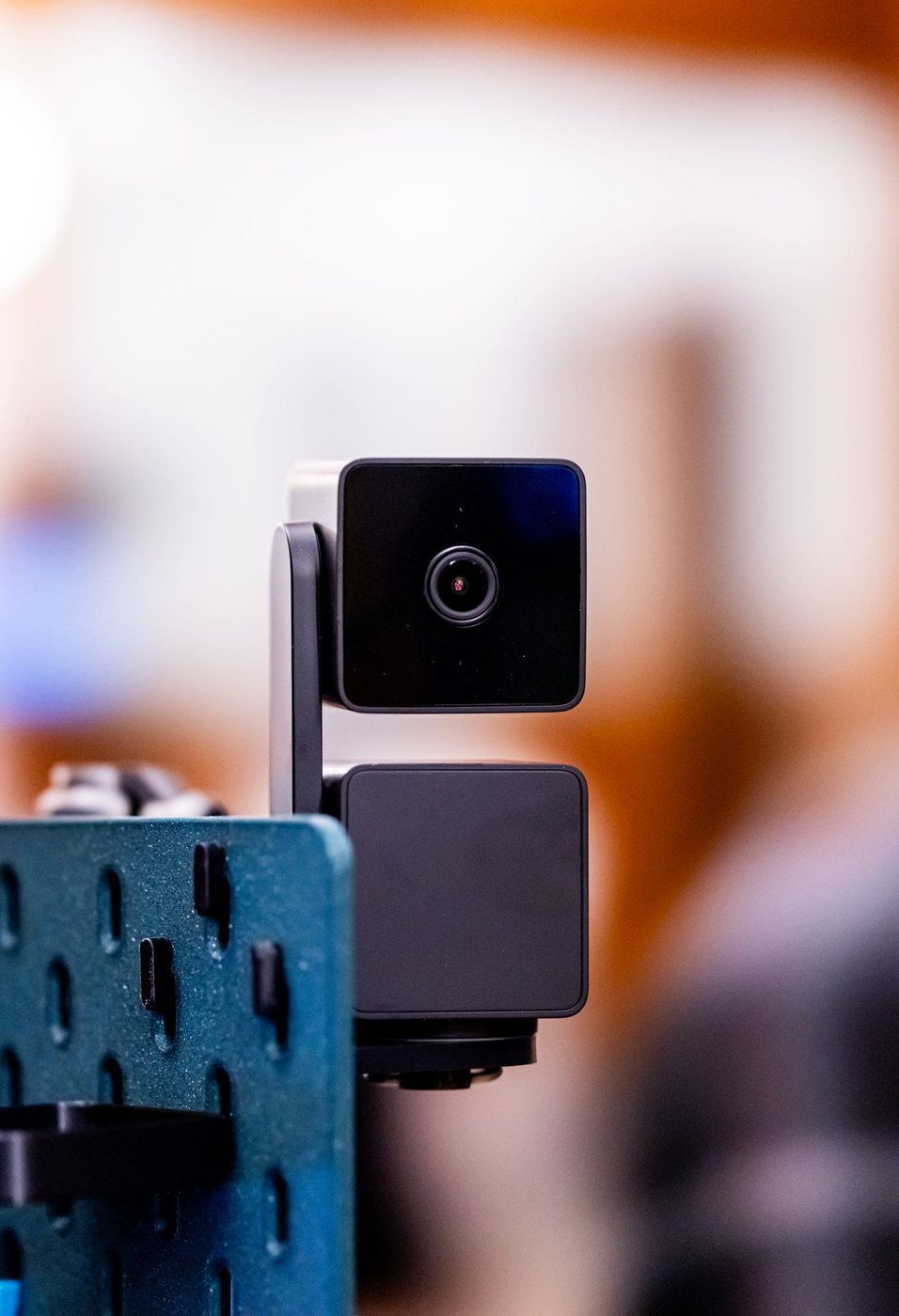 Compact webcam mounted on a stand